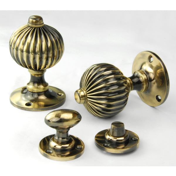 Vintage Regency Style Solid Brass Reeded Round Door Knobs Handles - Antique Brass