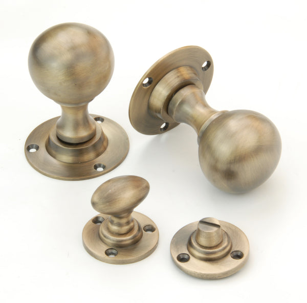 Vintage Period Style Solid Antique Brass Round Ball Door Knobs Handles Pair