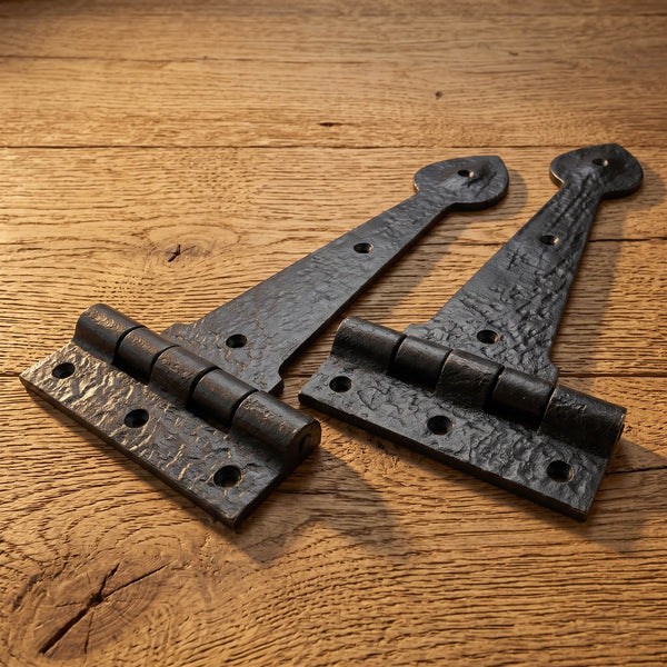 A pair of Vintage Antique Style Black Hammered Cast Iron Hinges 9.5" 240mm