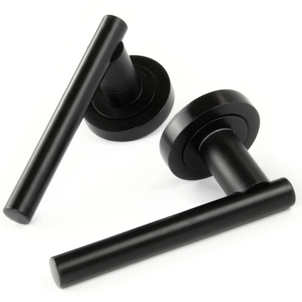 London T Bar Round Door Lever Handles on a Round Rose in Satin Black