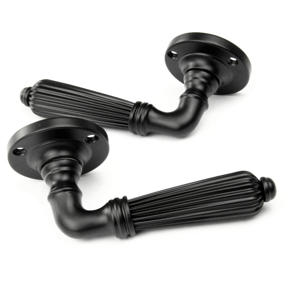 Vintage Regency Style Reeded Lever Door Handles - Satin Black