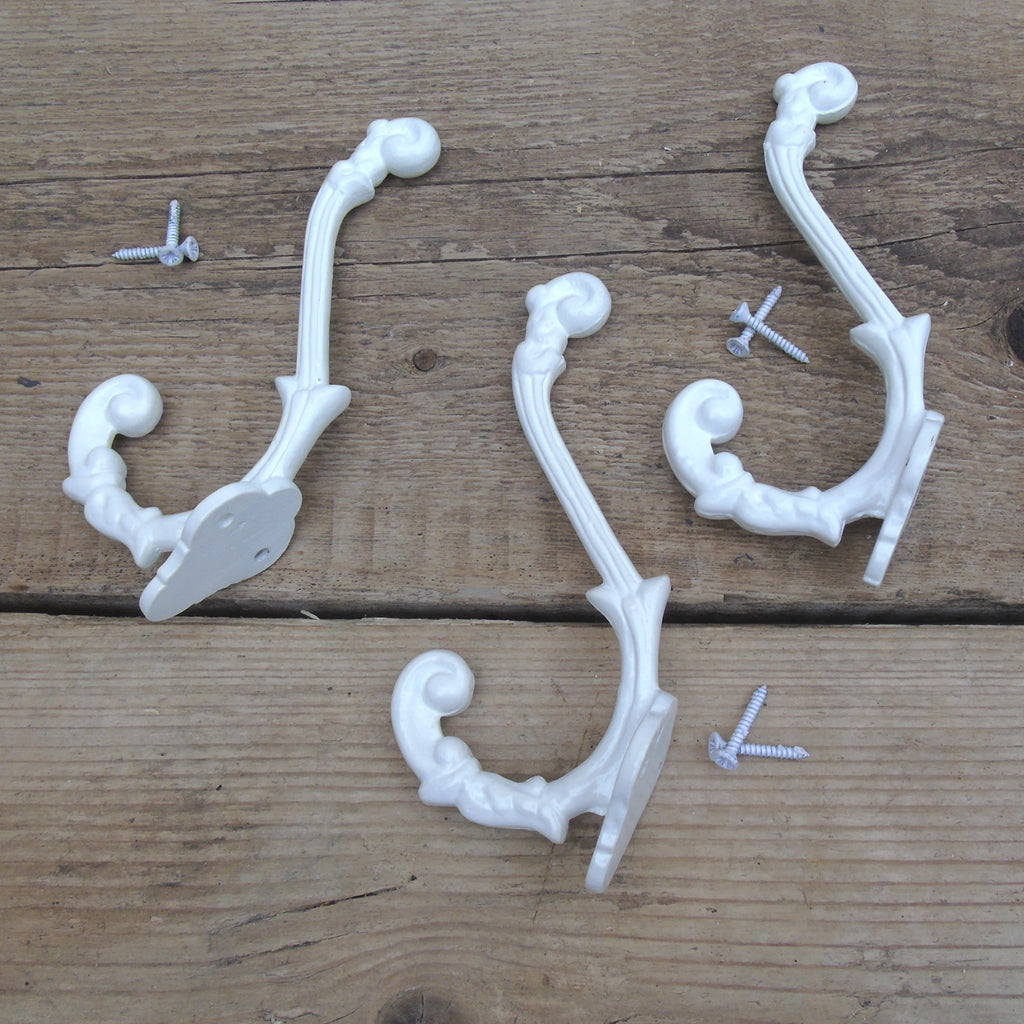 A Set of 3 - White Shabby Chic Ornate French Style Cast Iron Wall Hooks