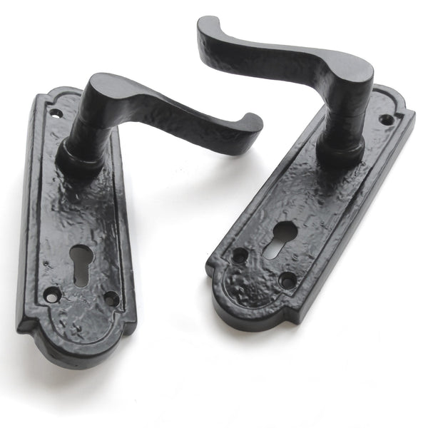 Antique Style Black Cast Iron Scroll Lever Latch Door Handles